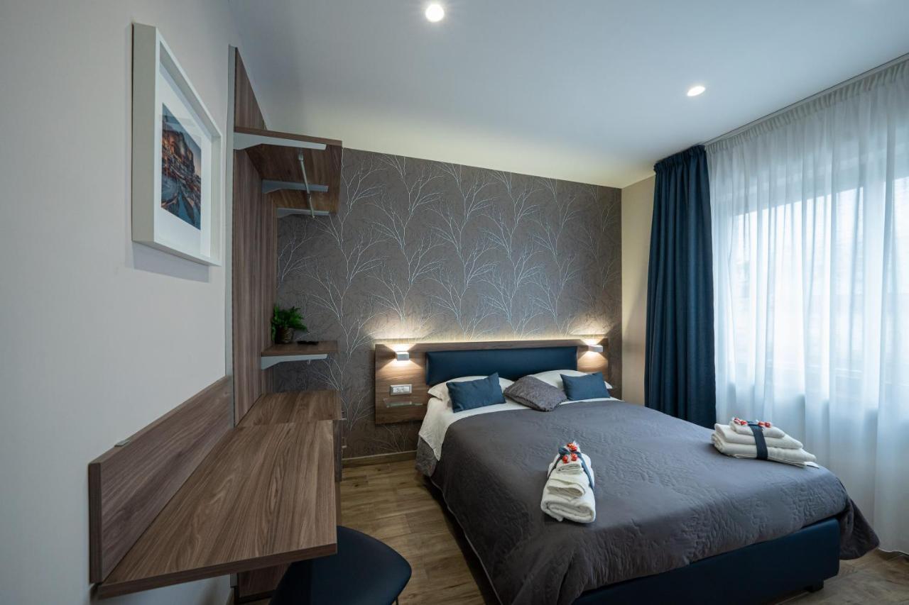 Famalu Apartments Neapol Zewnętrze zdjęcie