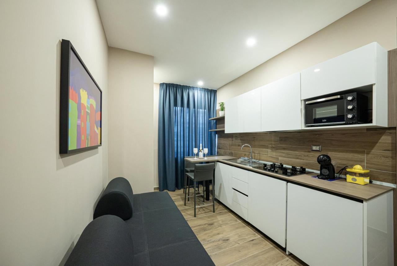Famalu Apartments Neapol Zewnętrze zdjęcie