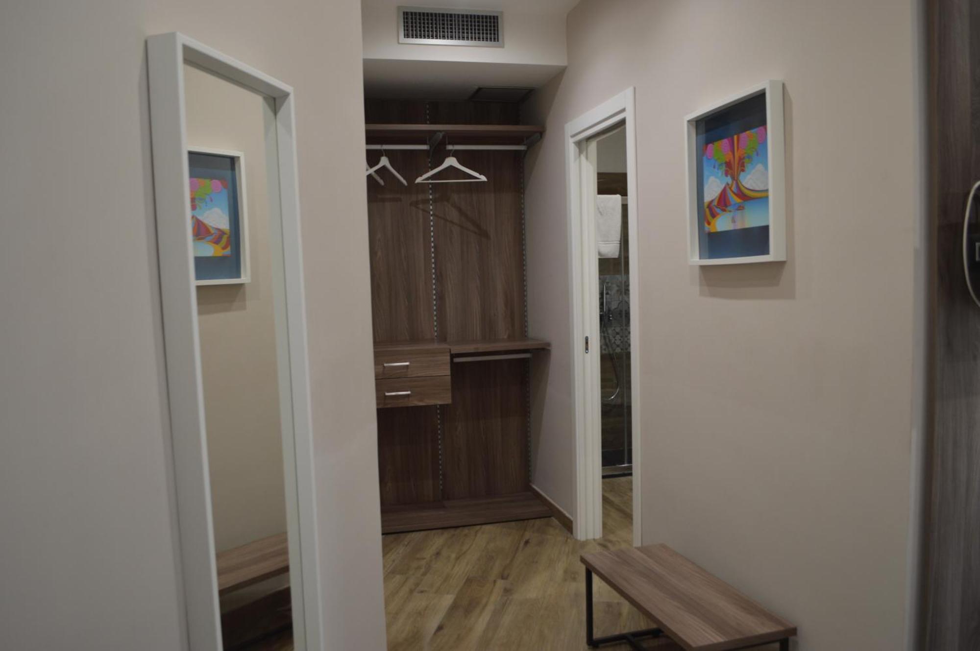 Famalu Apartments Neapol Zewnętrze zdjęcie