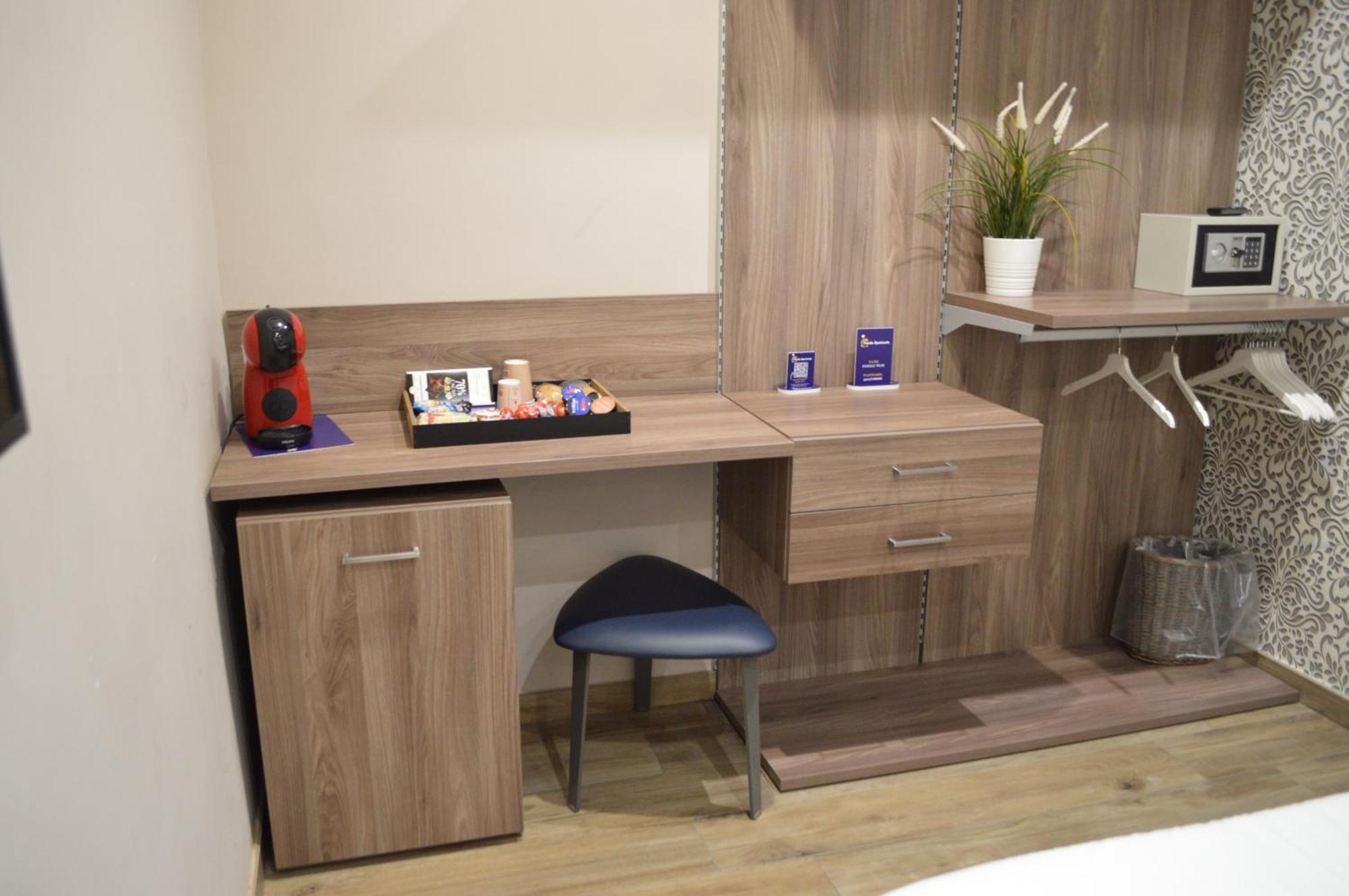 Famalu Apartments Neapol Zewnętrze zdjęcie